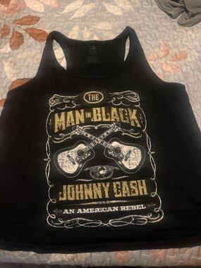Women’s Black Graphic Band T-Shirt with Gold Print The Man in Black -Johnny Cash
